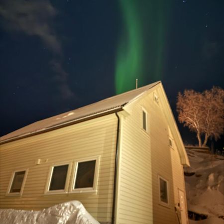 Central Apartment In Svolvaer Exterior photo